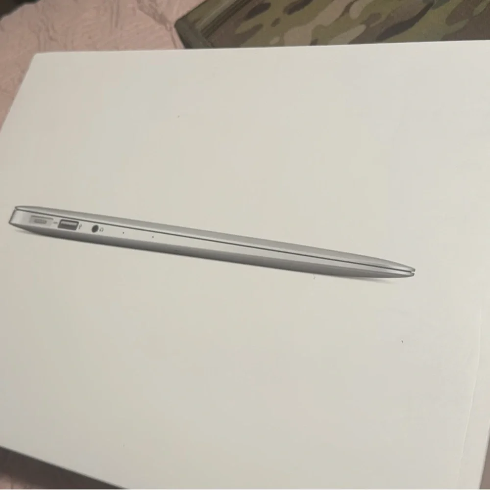 Apple MacBook 💻 Air 13.3 (128GB SSD, intel Core i5-4260U, 140GHz, intel HD
